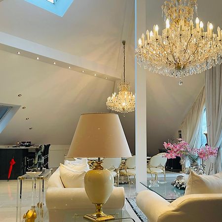 Penthouse Muelheim- Ruhr - Zentral - Edel - Luxus Pur Appartement Mülheim an der Ruhr Buitenkant foto