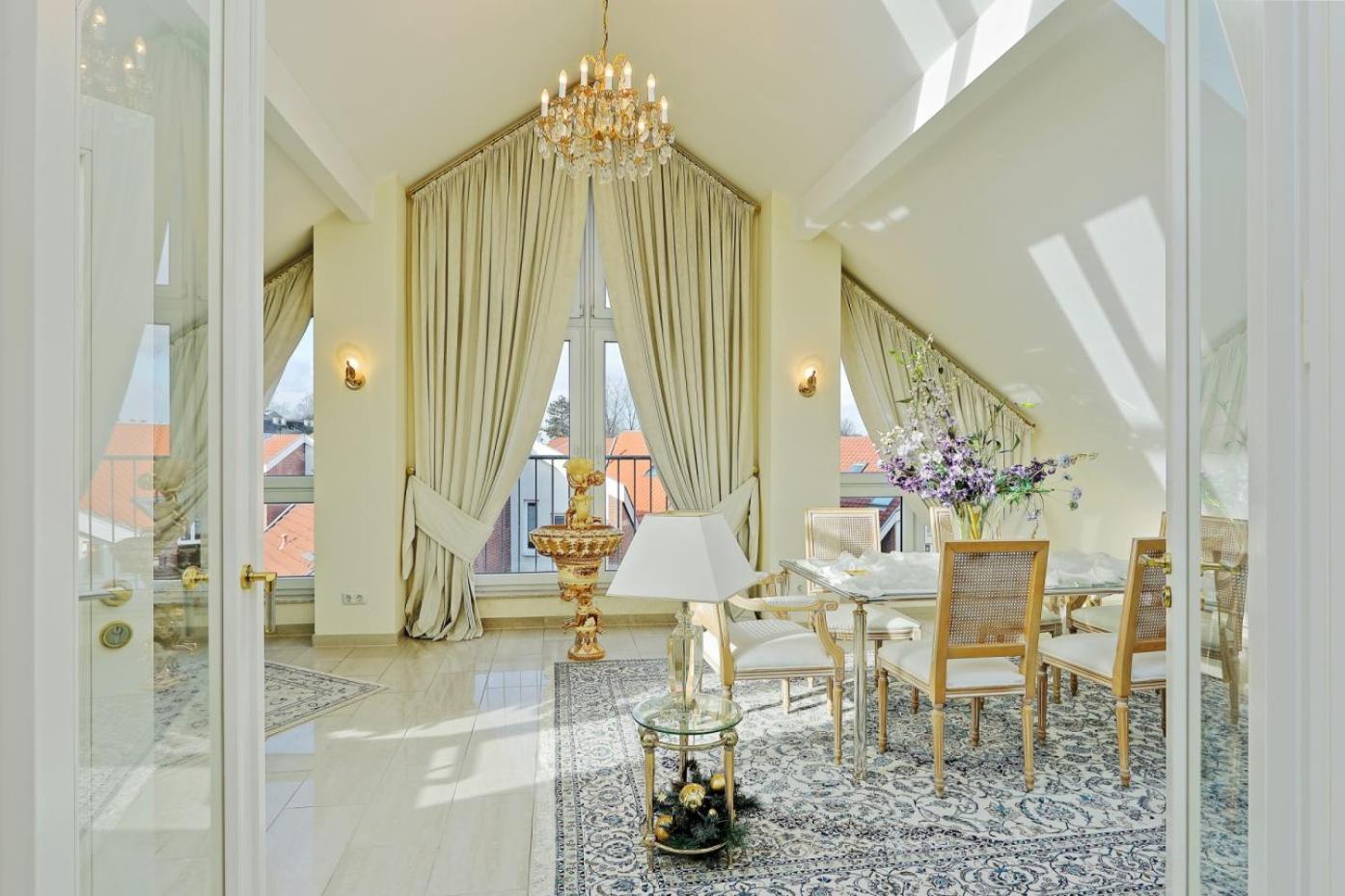 Penthouse Muelheim- Ruhr - Zentral - Edel - Luxus Pur Appartement Mülheim an der Ruhr Buitenkant foto