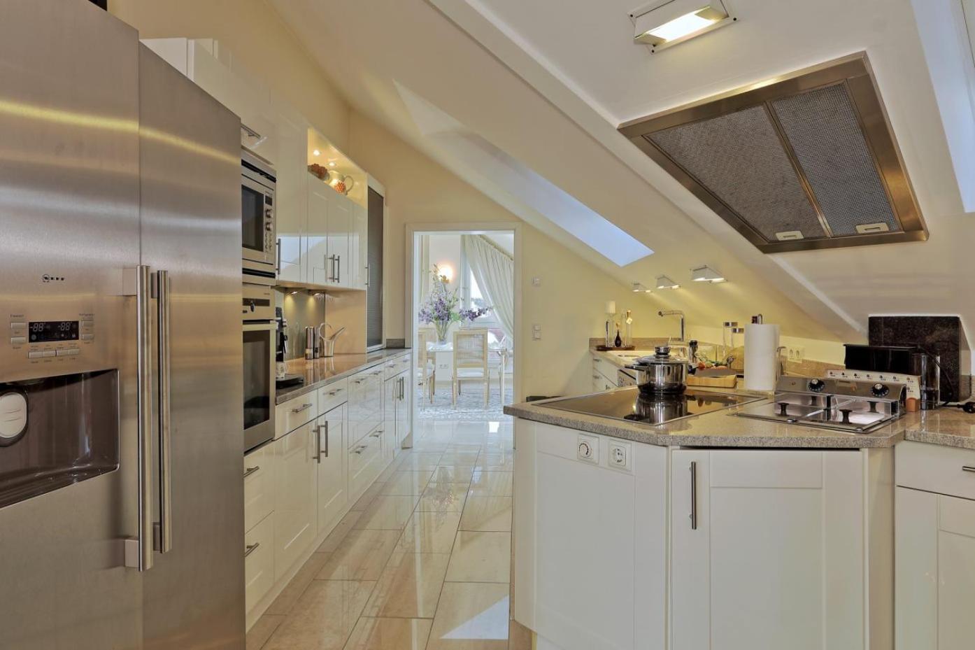 Penthouse Muelheim- Ruhr - Zentral - Edel - Luxus Pur Appartement Mülheim an der Ruhr Buitenkant foto
