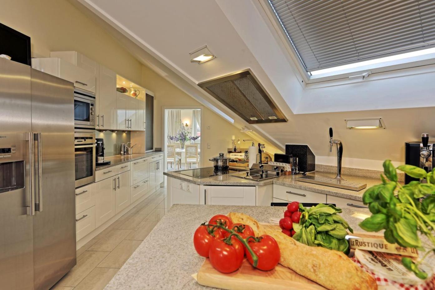 Penthouse Muelheim- Ruhr - Zentral - Edel - Luxus Pur Appartement Mülheim an der Ruhr Buitenkant foto